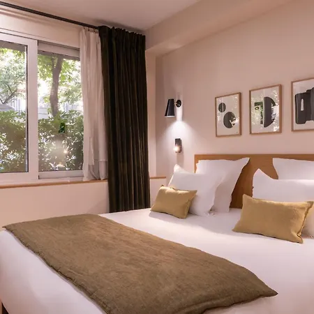 Cmg - Boutique Hotel Chambre - 4P - Auteuil/ Michel Ange *